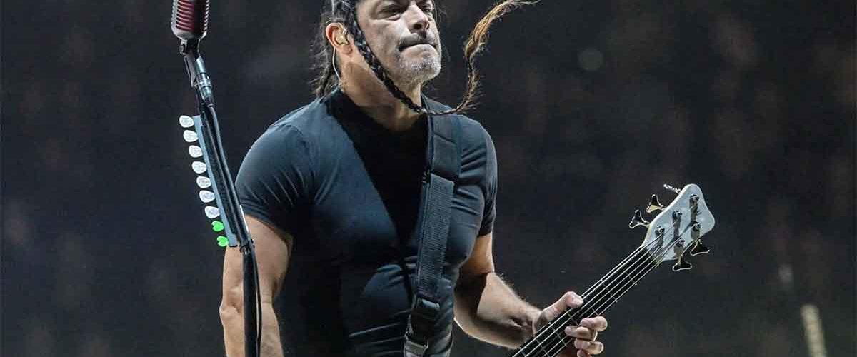 EMG ET ROBERT TRUJILLO